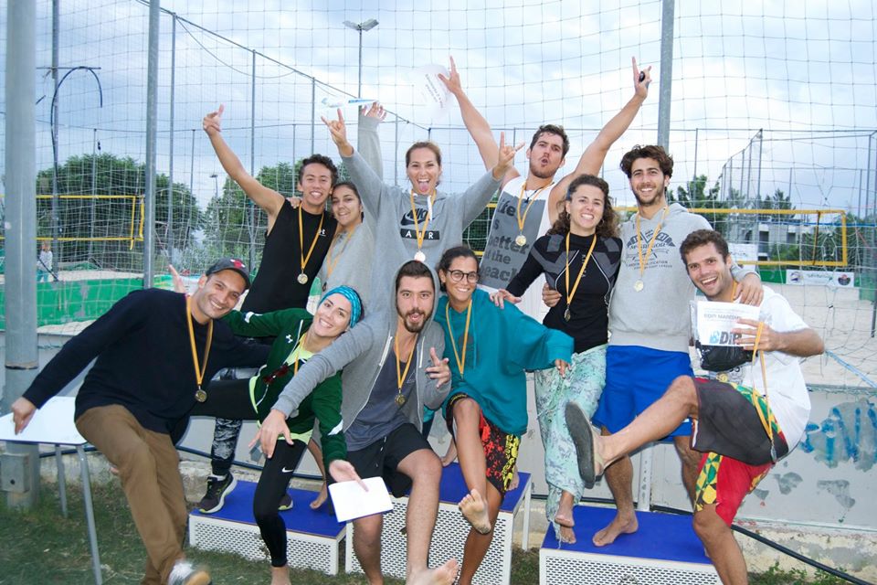 Podium mixto voley